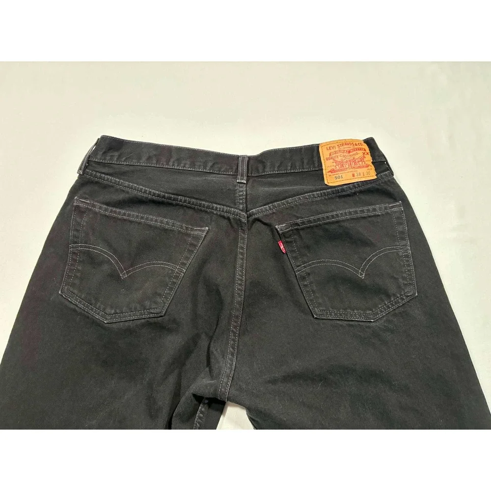 Vintage Levis 501 Mens Black Straight Leg Button Fly Denim Jeans W38 L30